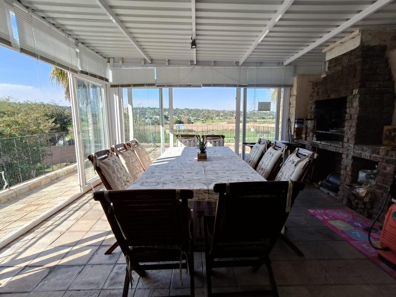 4 Bedroom Property for Sale in Door De Kraal Western Cape
